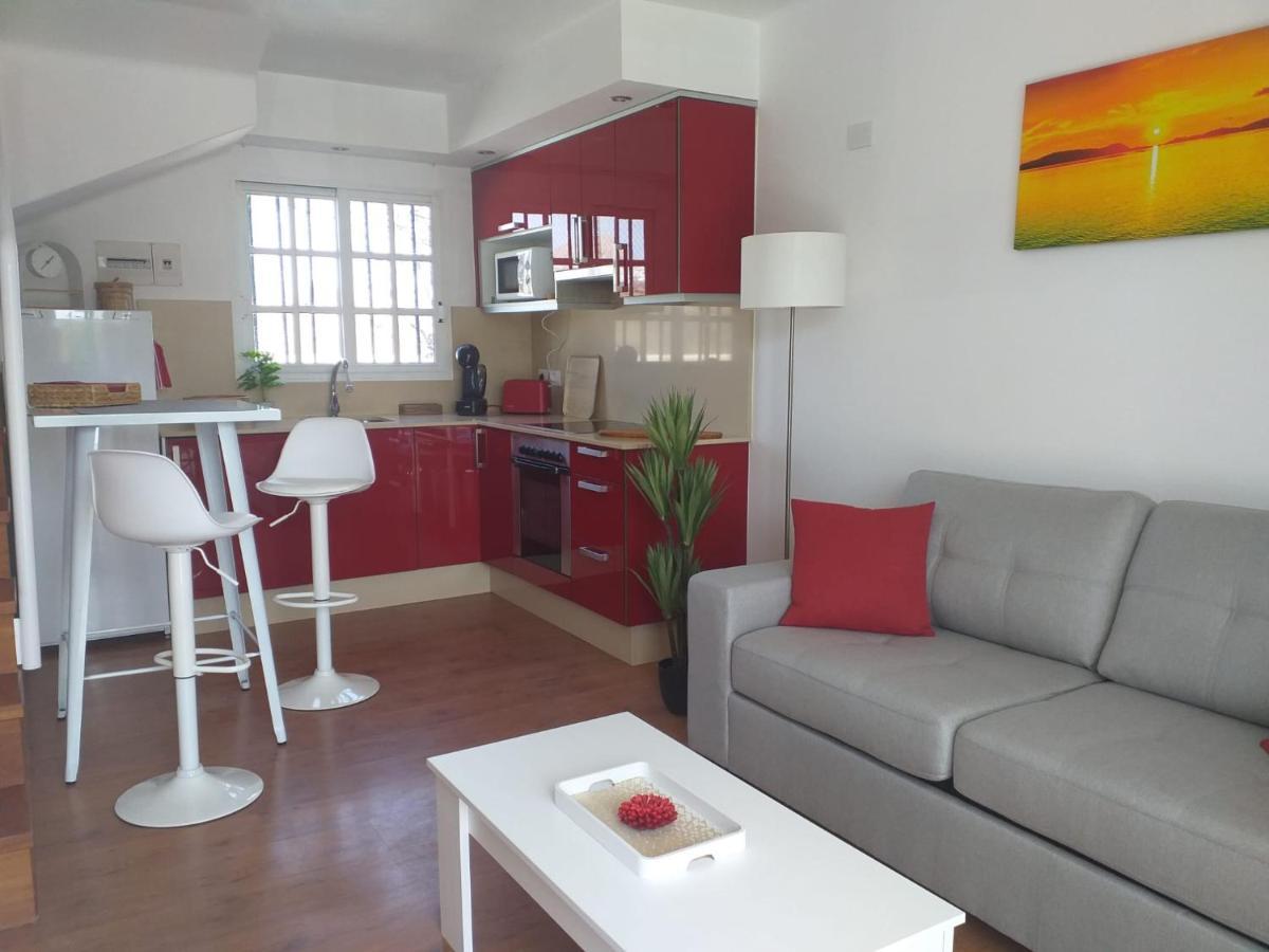 Apartment Duplex -The Sunny Hut - Swimming Pool - Free Wifi & Ac- Residence Las Marinas Puerto del Carmen  Dış mekan fotoğraf