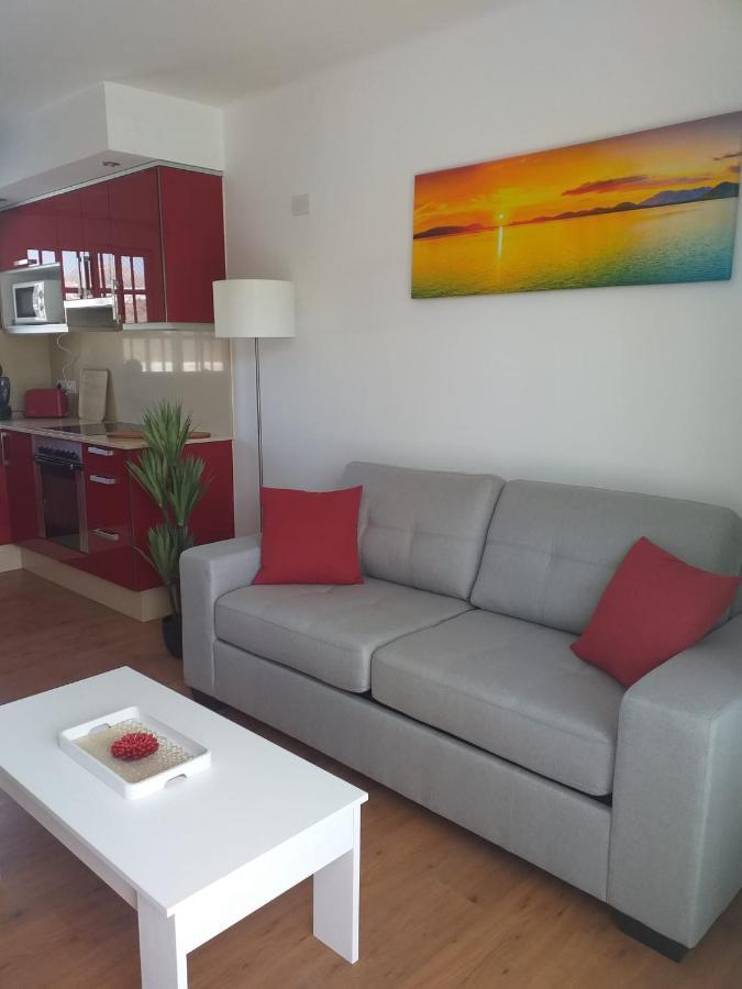 Apartment Duplex -The Sunny Hut - Swimming Pool - Free Wifi & Ac- Residence Las Marinas Puerto del Carmen  Dış mekan fotoğraf